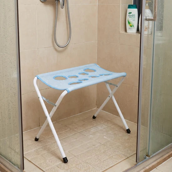 Loovina Dog Shower Stand in a compact shower