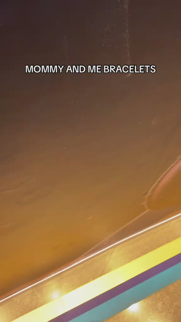 Mom and daughter matching bracelets video